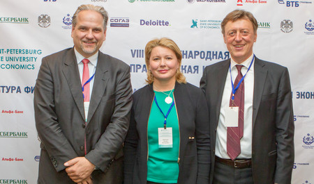 Prof. Dr. Bernhard Koye, Kaleidos University Zürich, Prof. Dr. Tatjana Nikitina, Direktorin des Russisch-Deutschen Zentrums UNECON, Prof. Dr. Clemens Renker